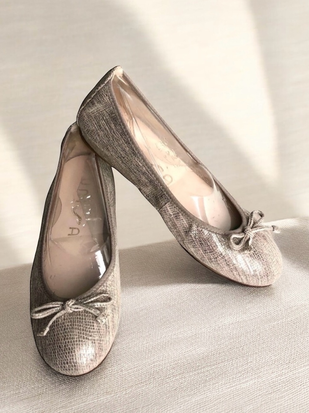 Unisa Flats Beige Silver Leather Bow Detail